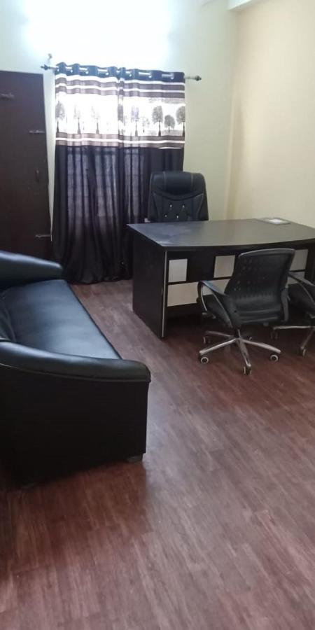 Varanasi Paradise Екстер'єр фото